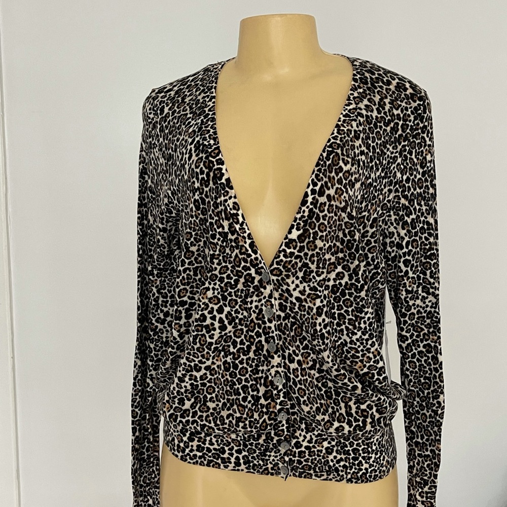 Victoria secret blouse for women  size XL